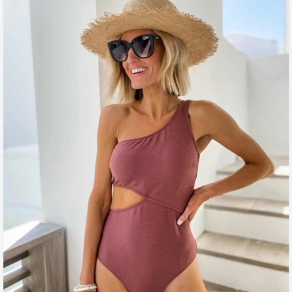 Cupshe Other - CupShe One‑Shoulder Ribbed Swimsuit NWT | Cutout Detail + Sleek Fit | Small